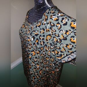 SHEIN Women's Olive Leopard Print Blouse